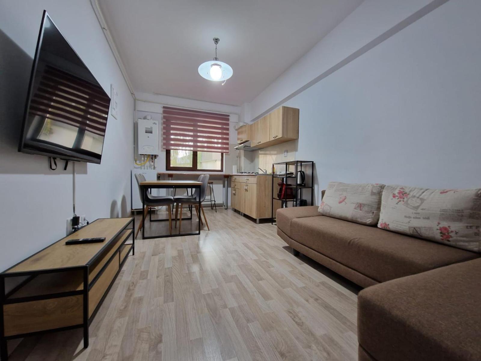 Cozy Apartment - Palas ياش المظهر الخارجي الصورة
